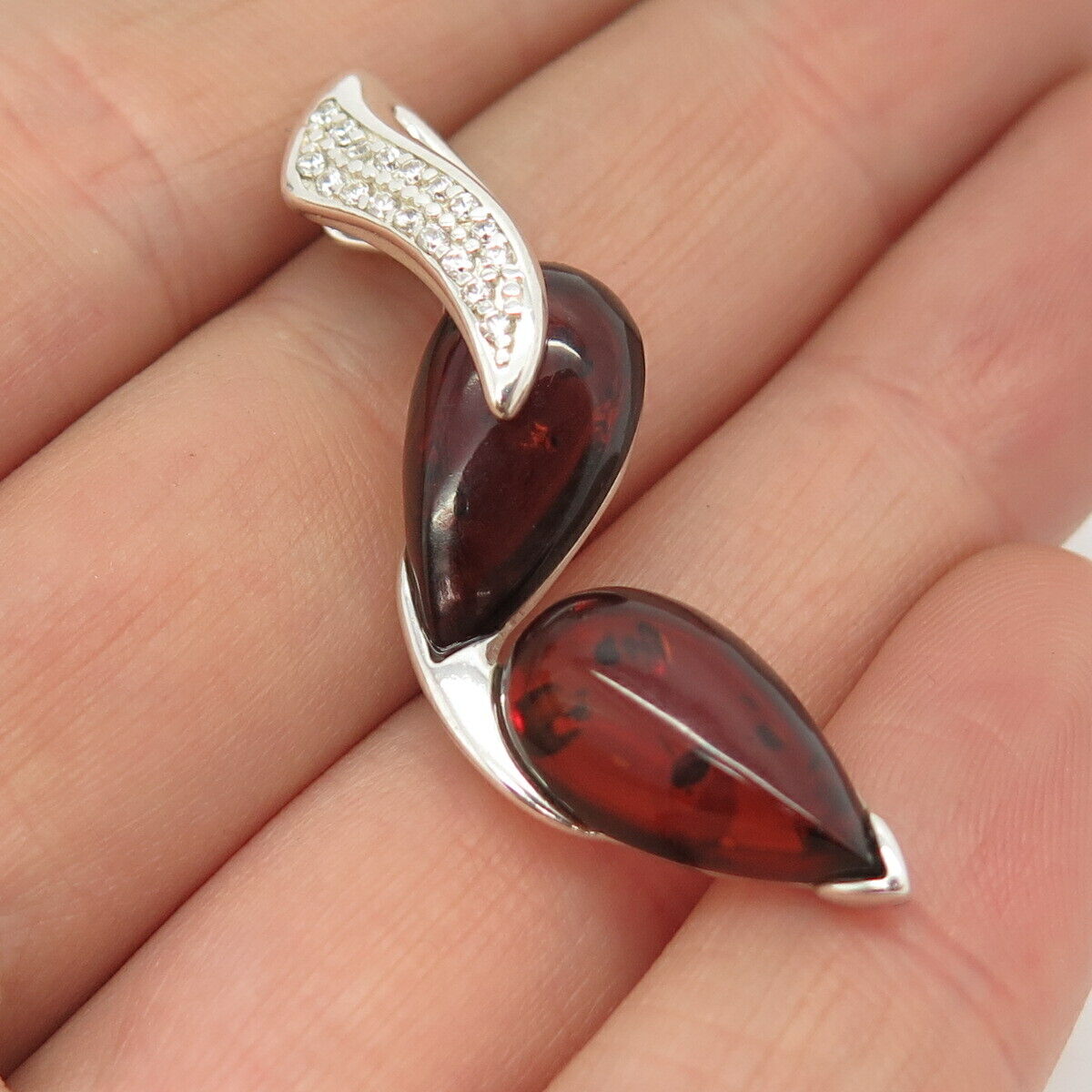 925 Sterling Silver Vintage Real Amber & C Z Pendant