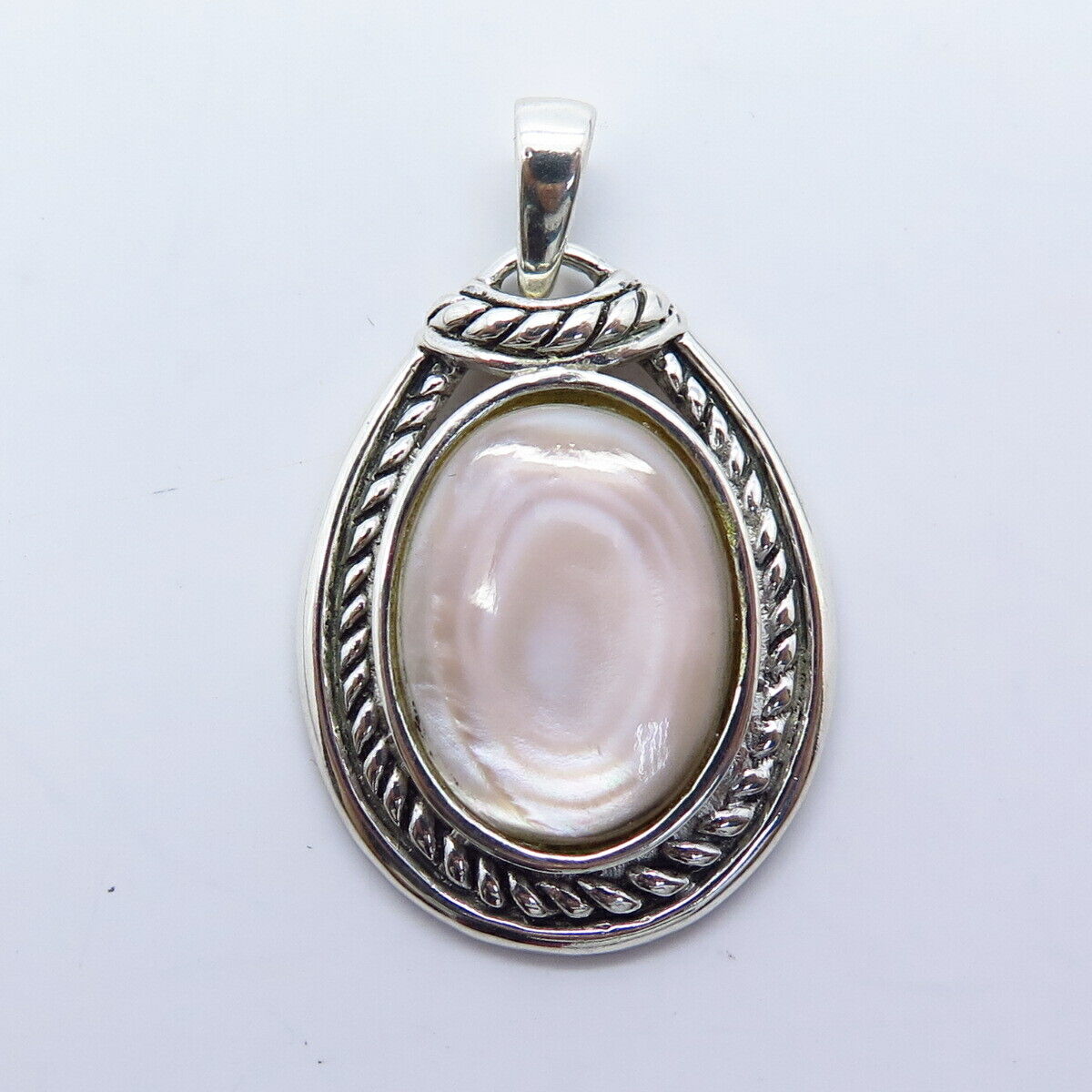 925 Sterling Silver Vintage Real Mother-of-Pearl Teardrop Pendant