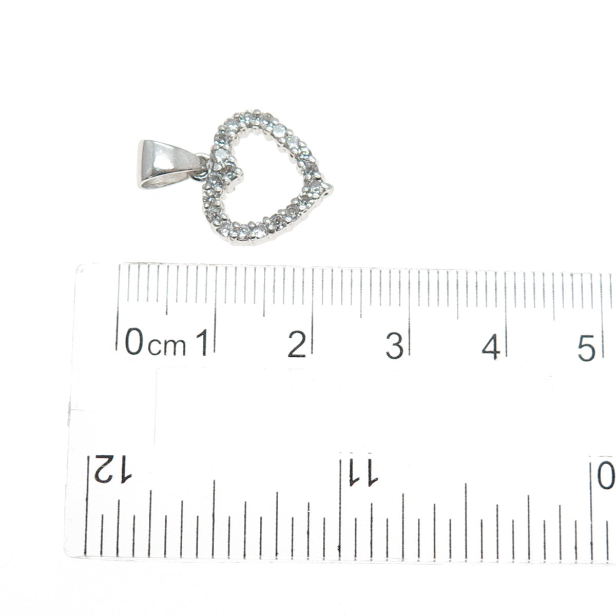 925 Sterling Silver Round-Cut C Z Heart Minimalist Charm Pendant