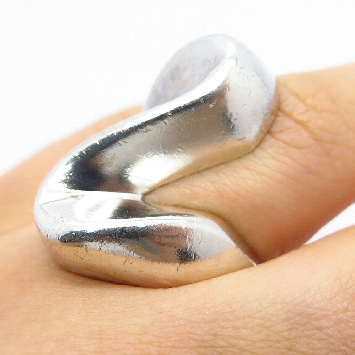 925 Sterling Silver Vintage Wavy Ring Size 6 1/4