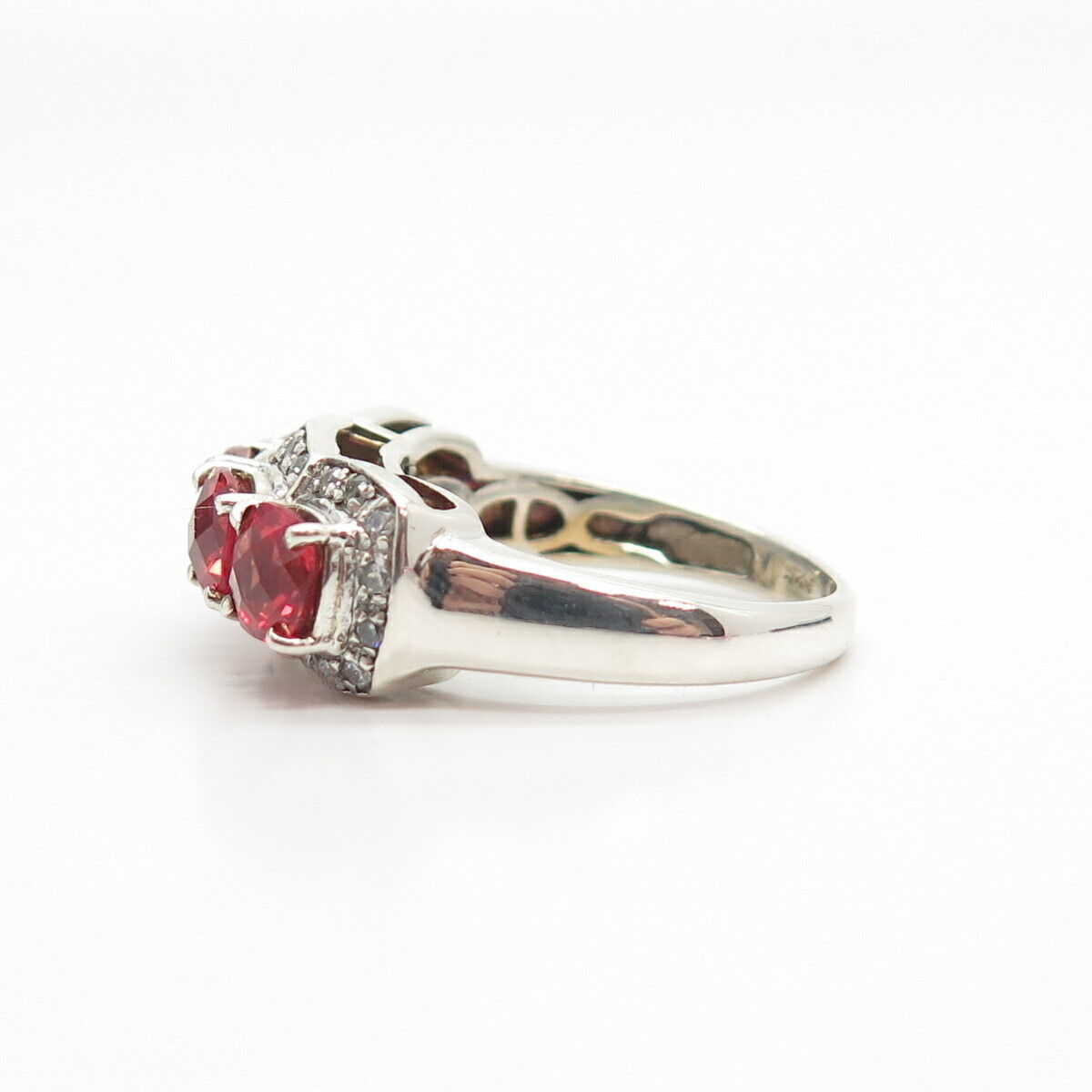 925 Sterling Silver Real White Topaz Gem & Red C Z Ring Size 7