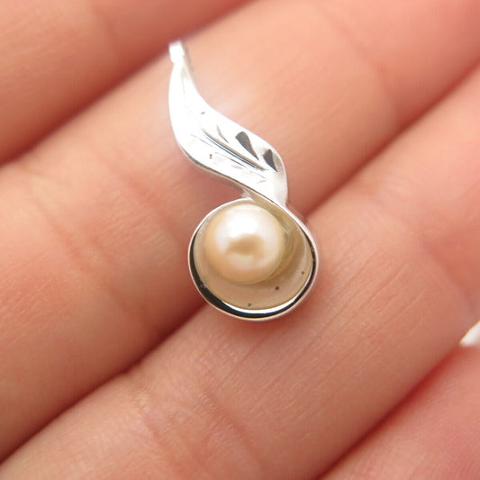 925 Sterling Silver Vintage Real Pearl Leaf Pendant