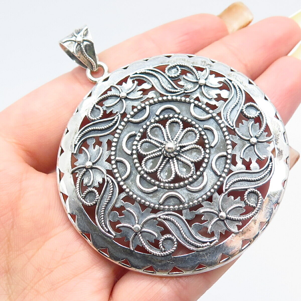 925 Sterling Silver Vintage Ornate Floral Large Pendant