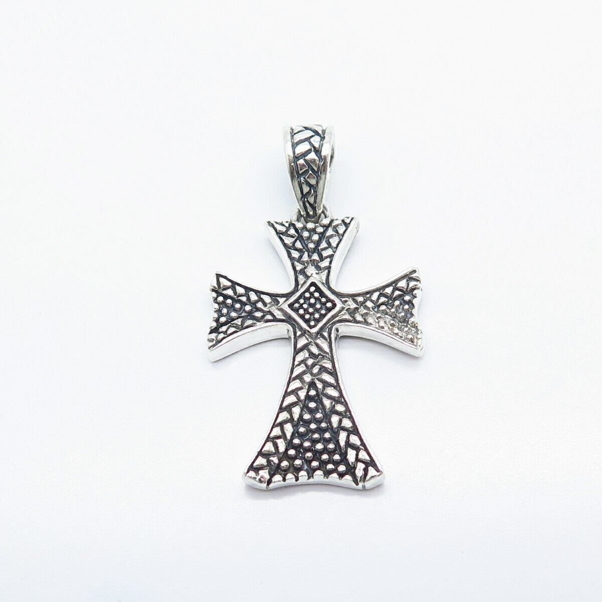 925 Sterling Silver Vintage Ornate Cross Pendant