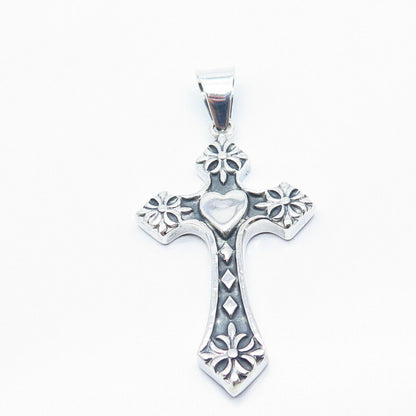 950 Silver Vintage Heart Ornate Cross Pendant