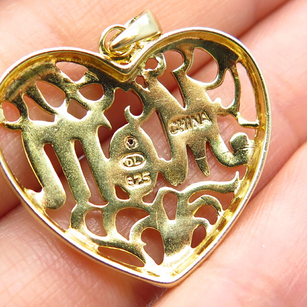 925 Sterling Silver 2-Tone "Mom" Ornate Heart Pendant