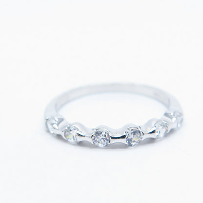 925 Sterling Silver Round-Cut C Z Ring Size 7