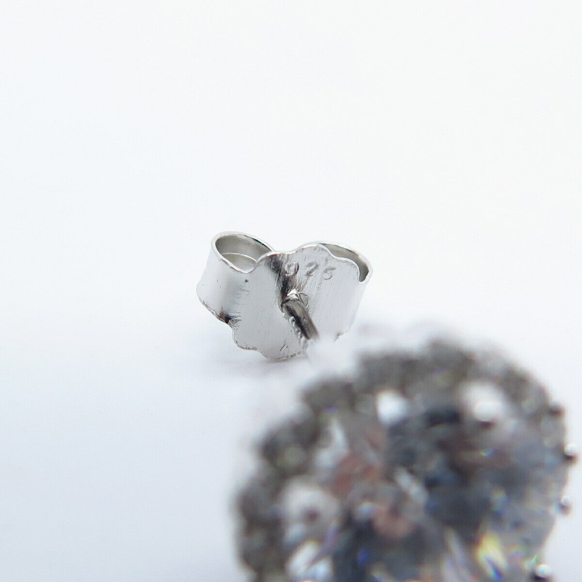 925 Sterling Silver Round-Cut C Z Stud Earrings