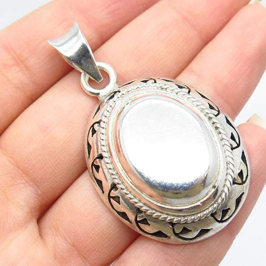 925 Sterling Silver Vintage Mexico Ornate Pendant