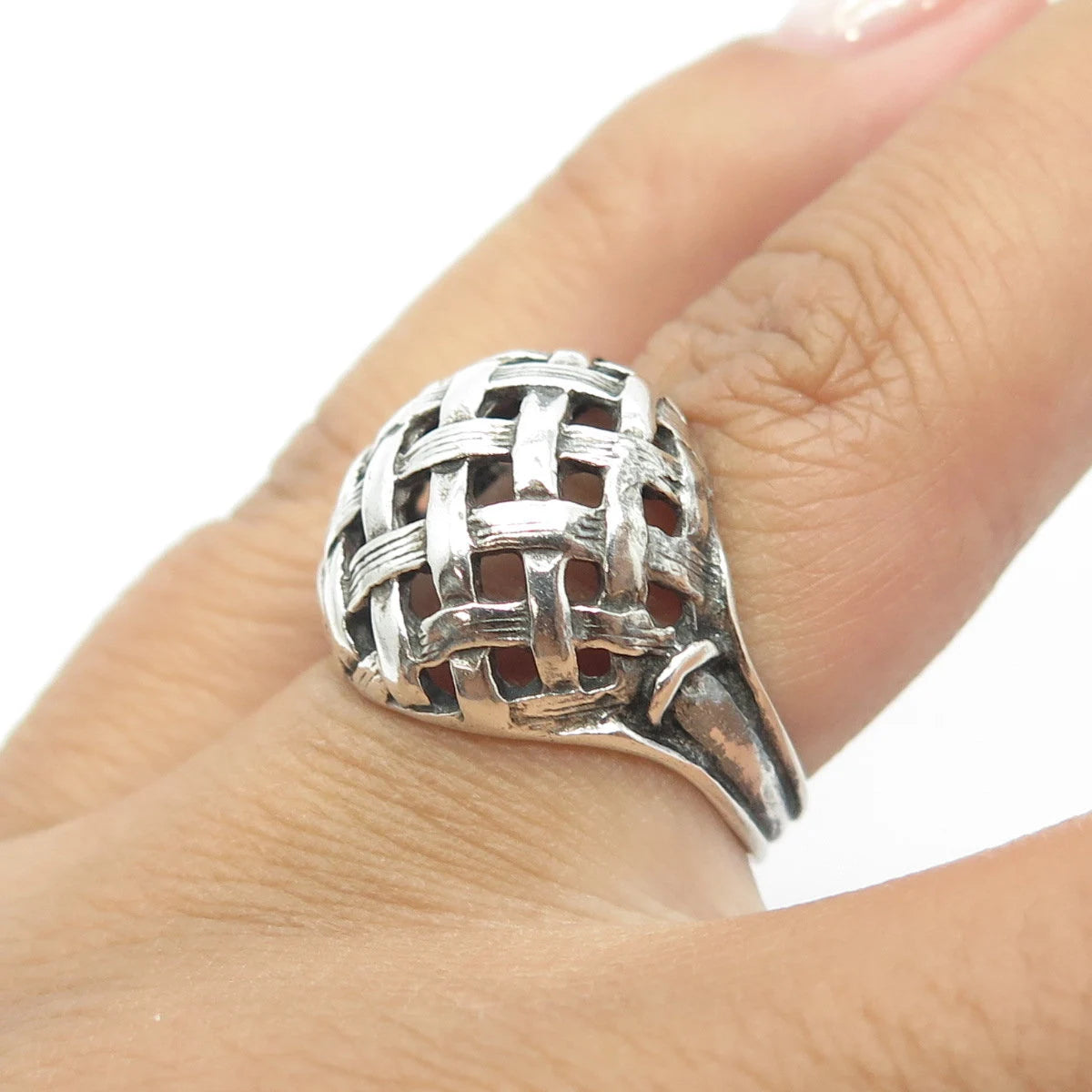 925 Sterling Silver Vintage Wicker Dome Ring Size 5.5