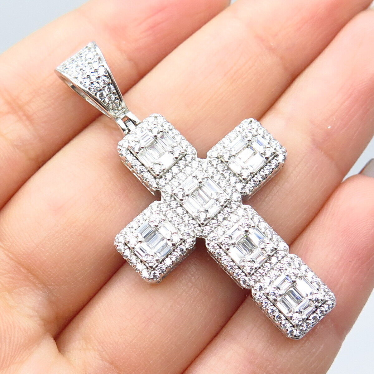 925 Sterling Silver Pave C Z Cross Pendant