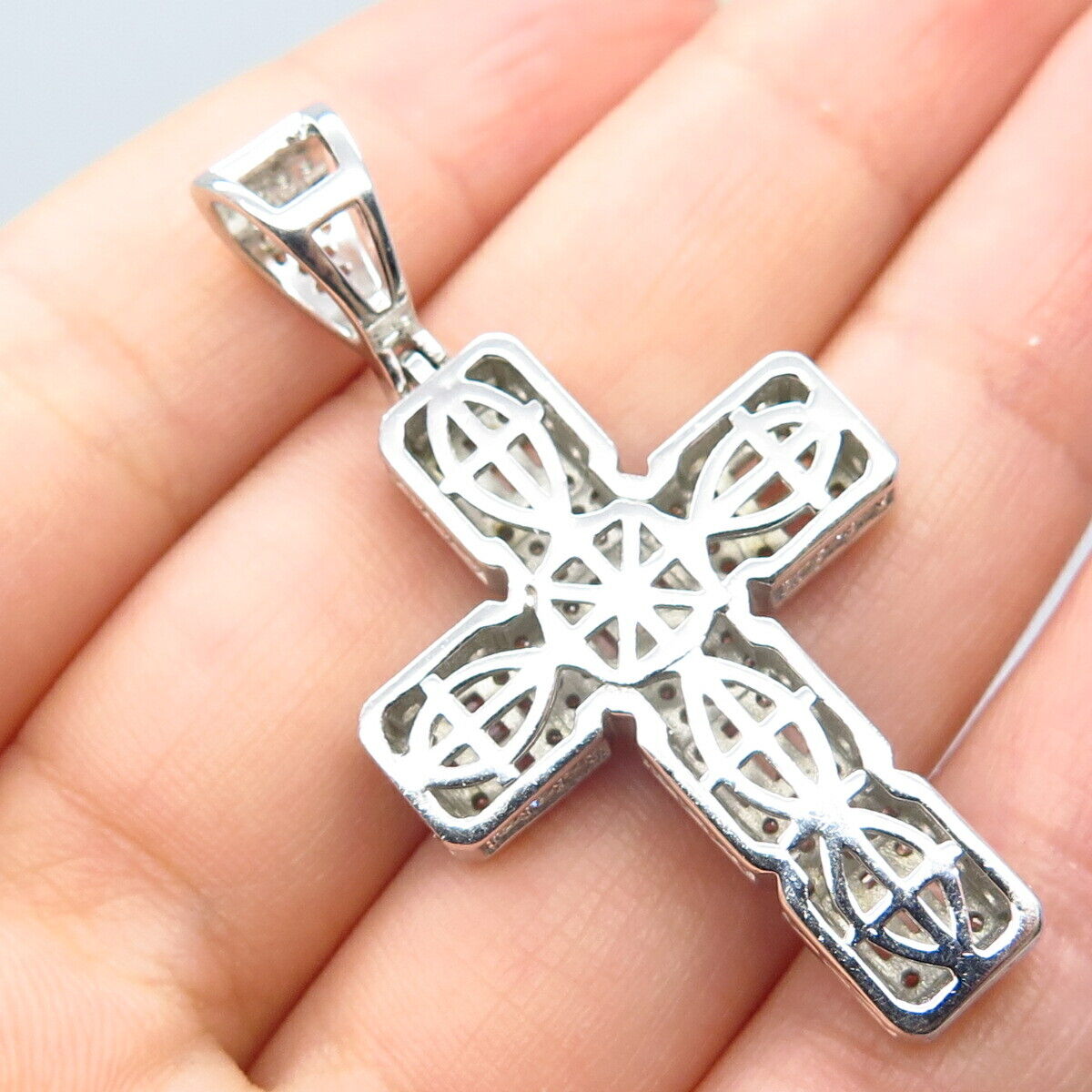 925 Sterling Silver Pave C Z Cross Pendant