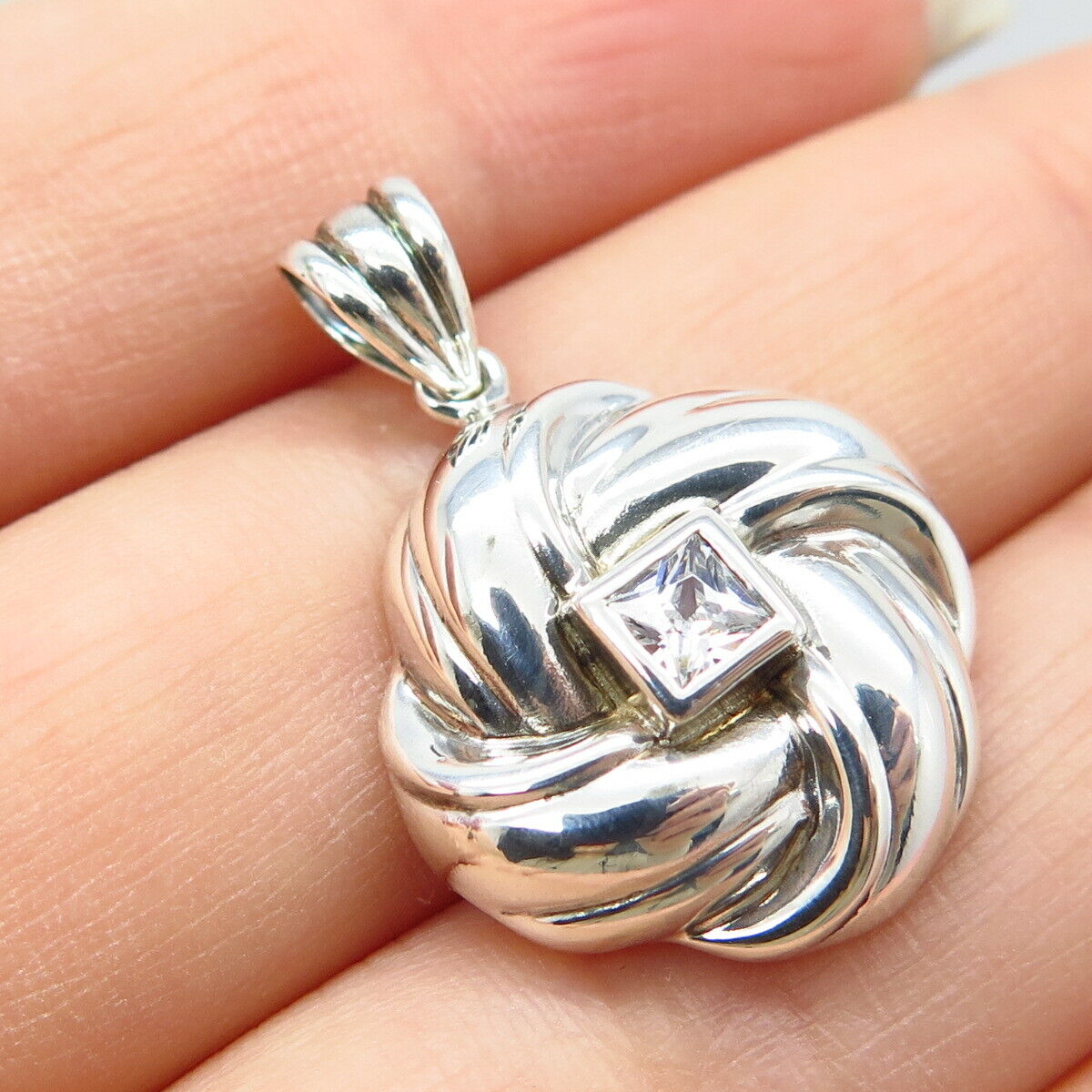 925 Sterling Silver Princess-Cut C Z Ribbed Pendant