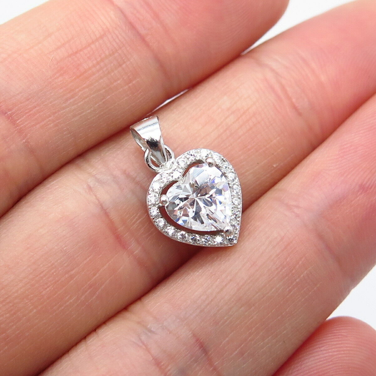 925 Sterling Silver C Z Heart Charm Pendant