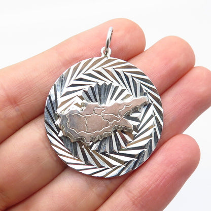 800 Silver Vintage Striped Round Map Pendant