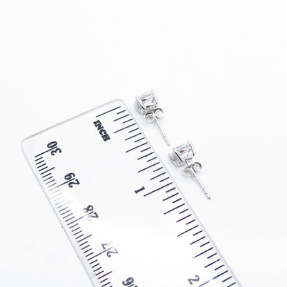 925 Sterling Silver Round-Cut C Z Stud Earrings