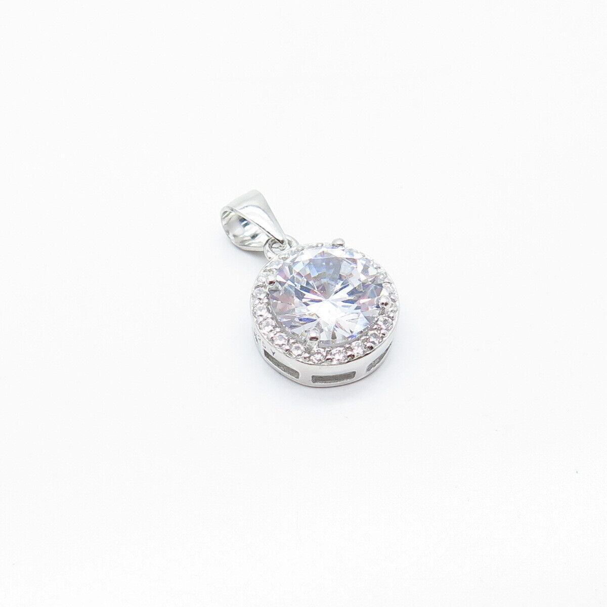 925 Sterling Silver C Z Round Charm Pendant