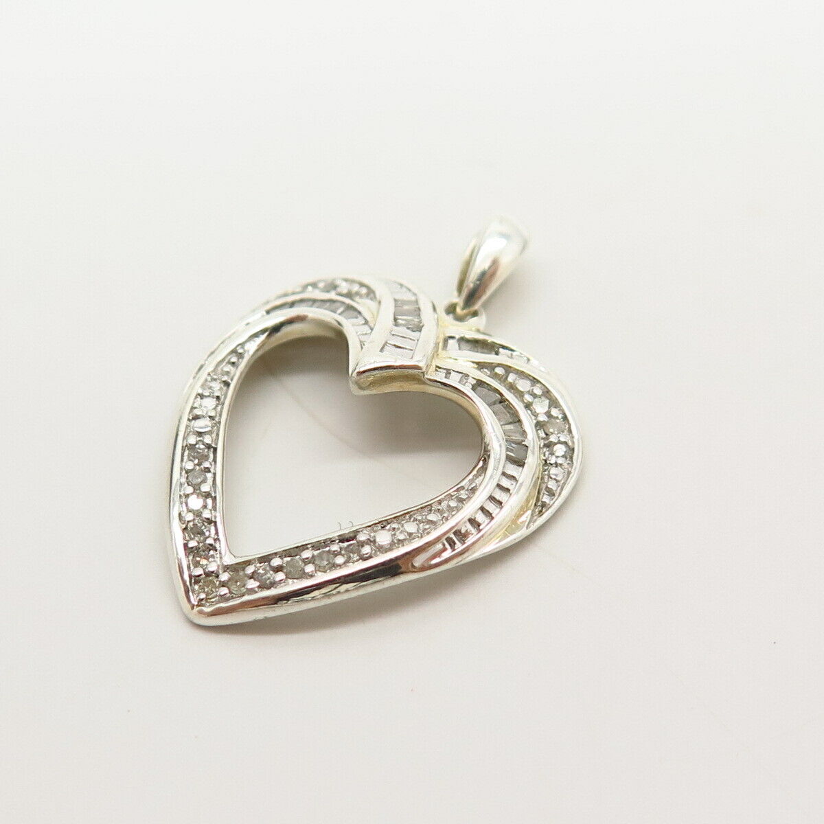 925 Sterling Silver Real Diamond Open Heart Design Pendant