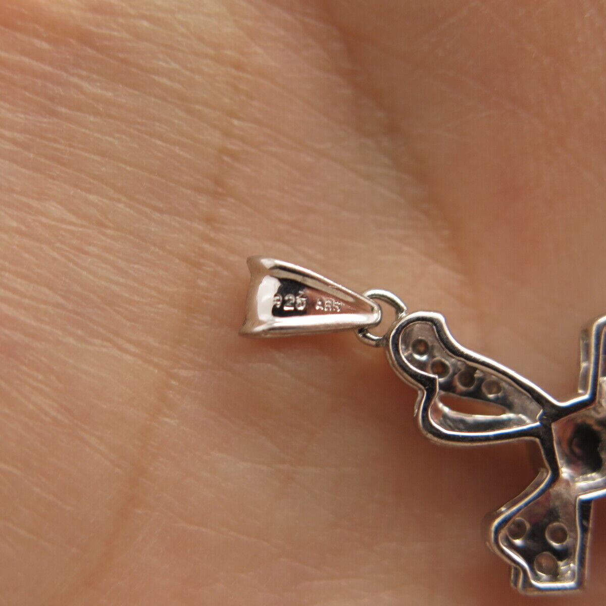 925 Sterling Silver Real Diamond Bow Pendant