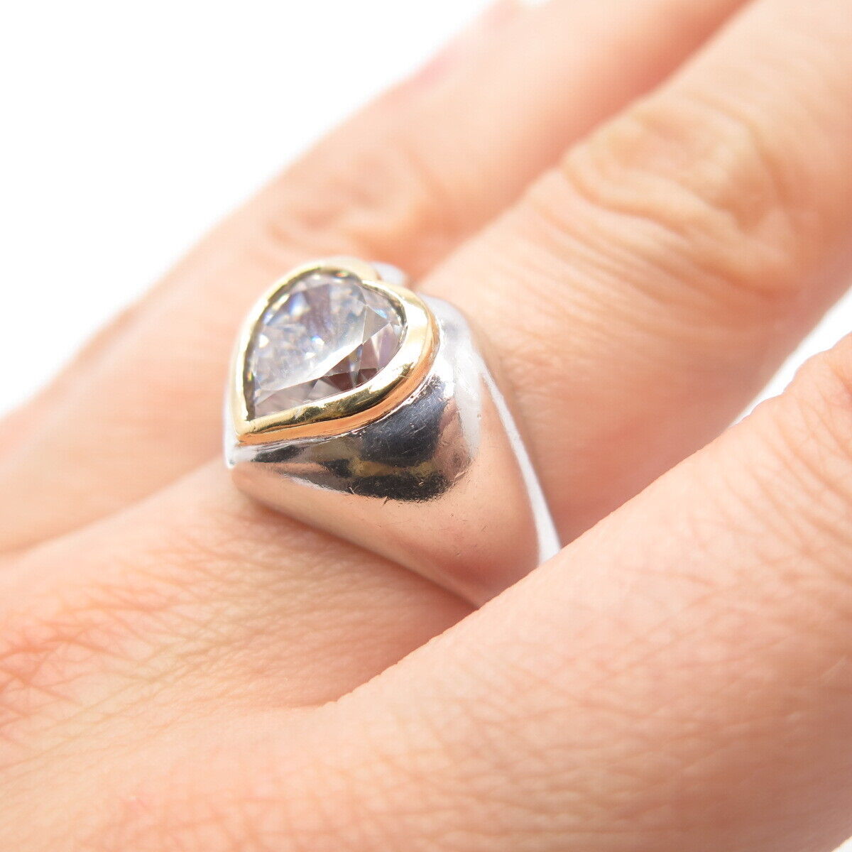 925 Sterling Silver 2-Tone Vintage Heart-Cut C Z Ring Size 7