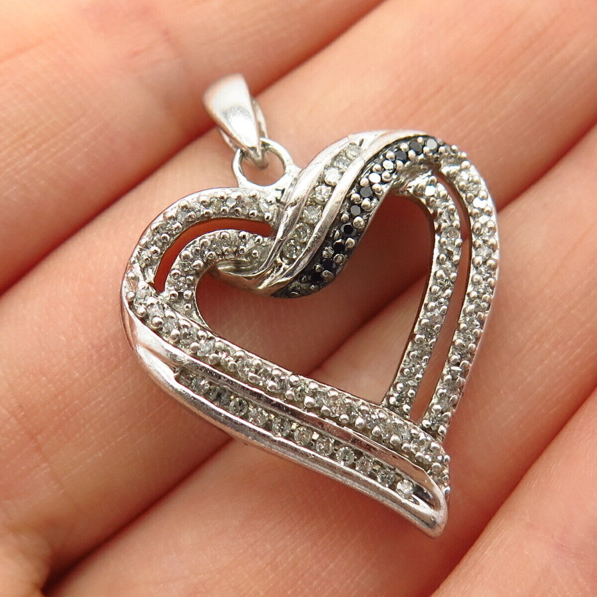 925 Sterling Silver Pave Real White & Black Diamond Heart Design Pendant