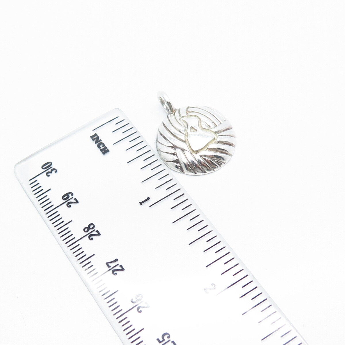 925 Sterling Silver Vintage Ribbed Pendant