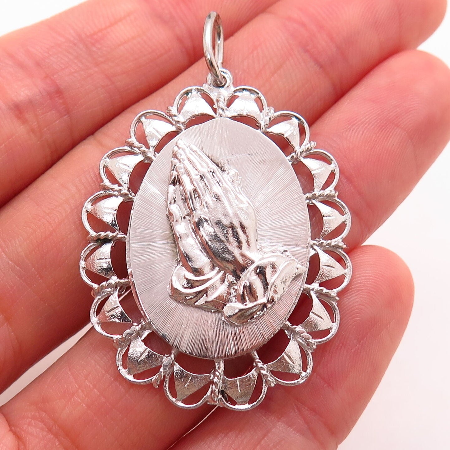 925 Sterling Silver "Hands in Prayer" Design Religious Pendant