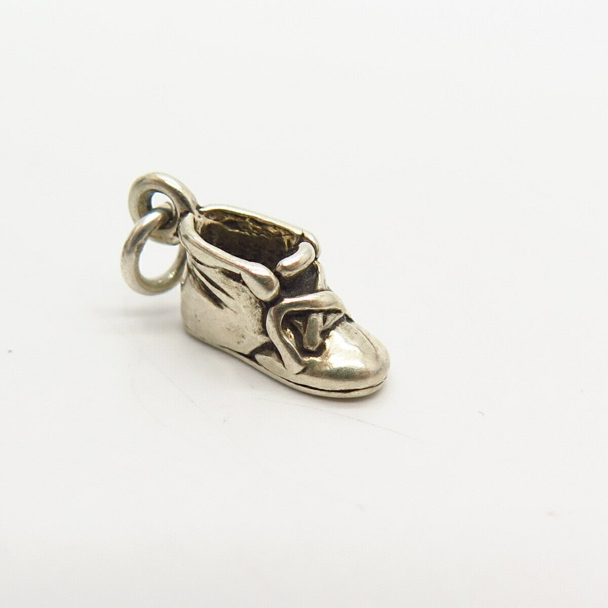 925 Sterling Silver Baby Shoe / Boot Design Charm Pendant