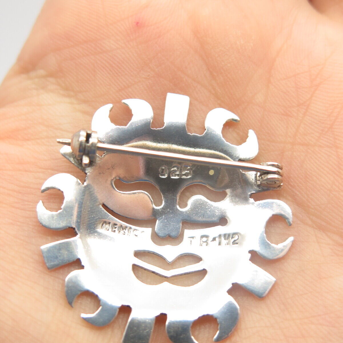 925 Sterling Silver Vintage Mexico Sun Face Tribal Pin Brooch