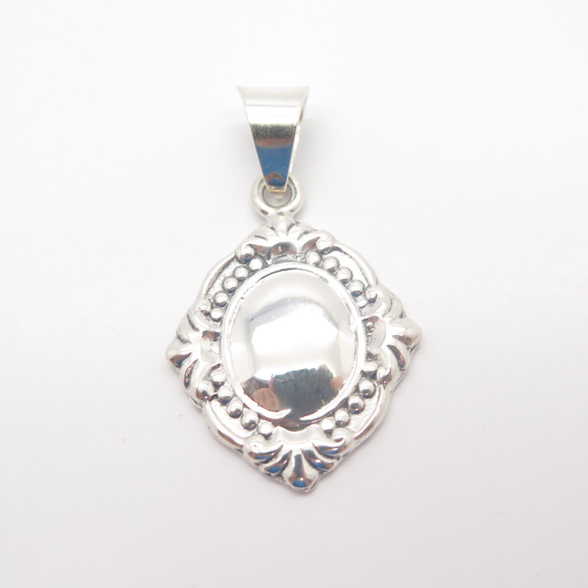 925 Sterling Silver Vintage Ornate Pendant