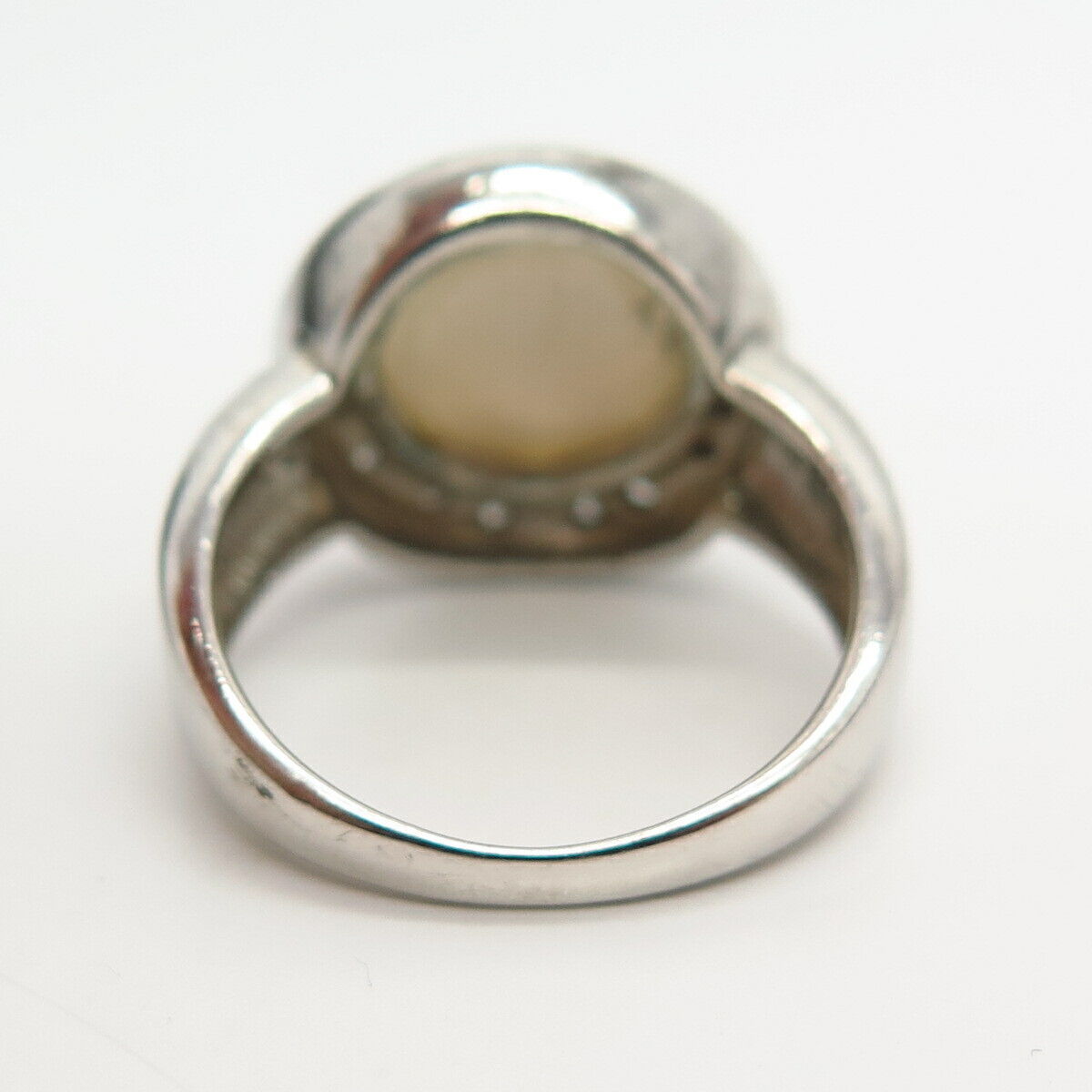 925 Sterling Silver Real Mother-Of-Pearl & C Z Disk Design Ring Size 7.5