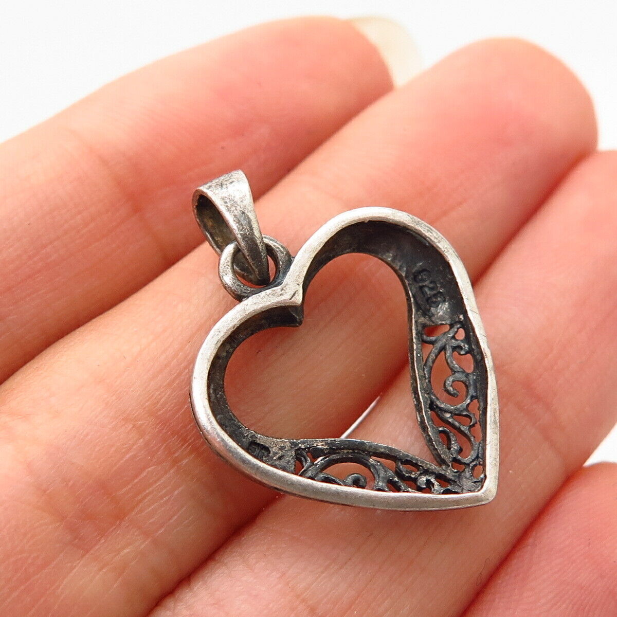 925 Sterling Silver Open Heart Design Pendant