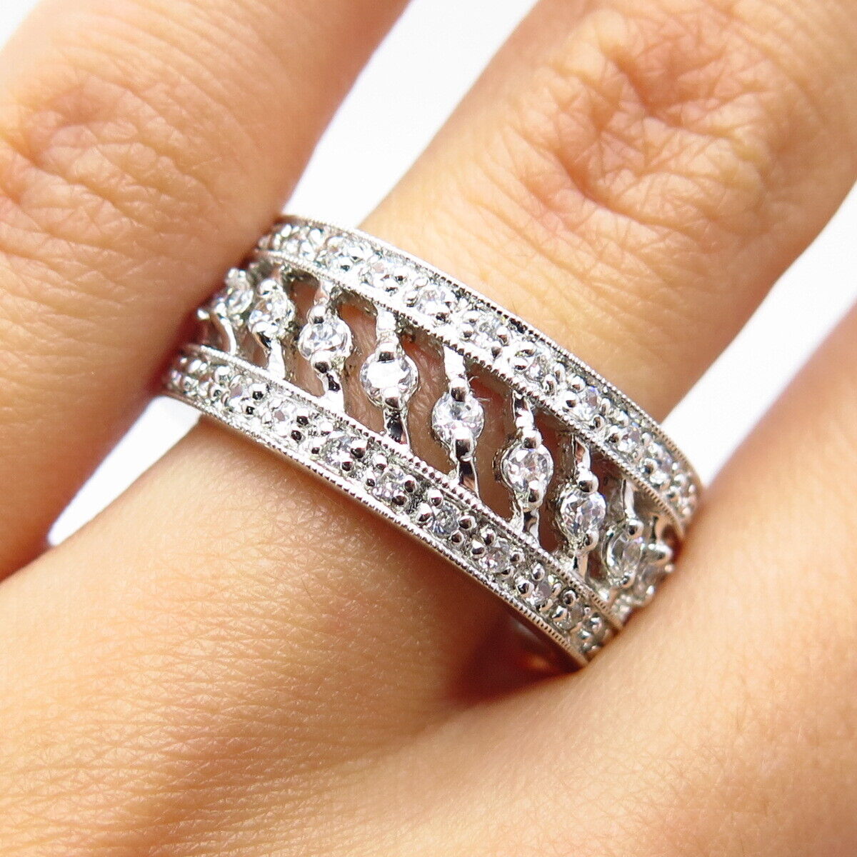 925 Sterling Silver Pave C Z Ring Size 7.5