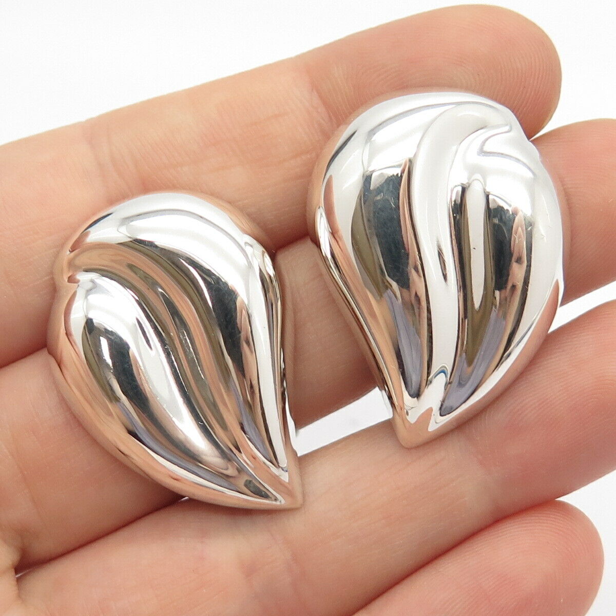 925 Sterling Silver Vintage Mexico Puffy Wrinkled Clip On Earrings