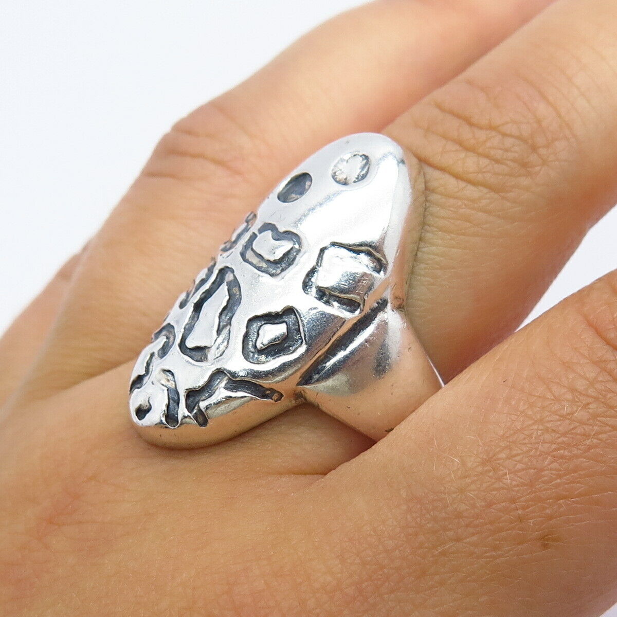 925 Sterling Silver Vintage Tribal Statement Ring Size 7 3/4