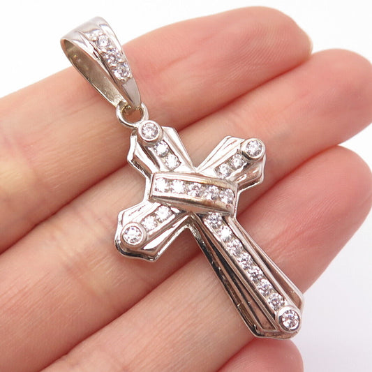 925 Sterling Silver C Z Cross Pendant