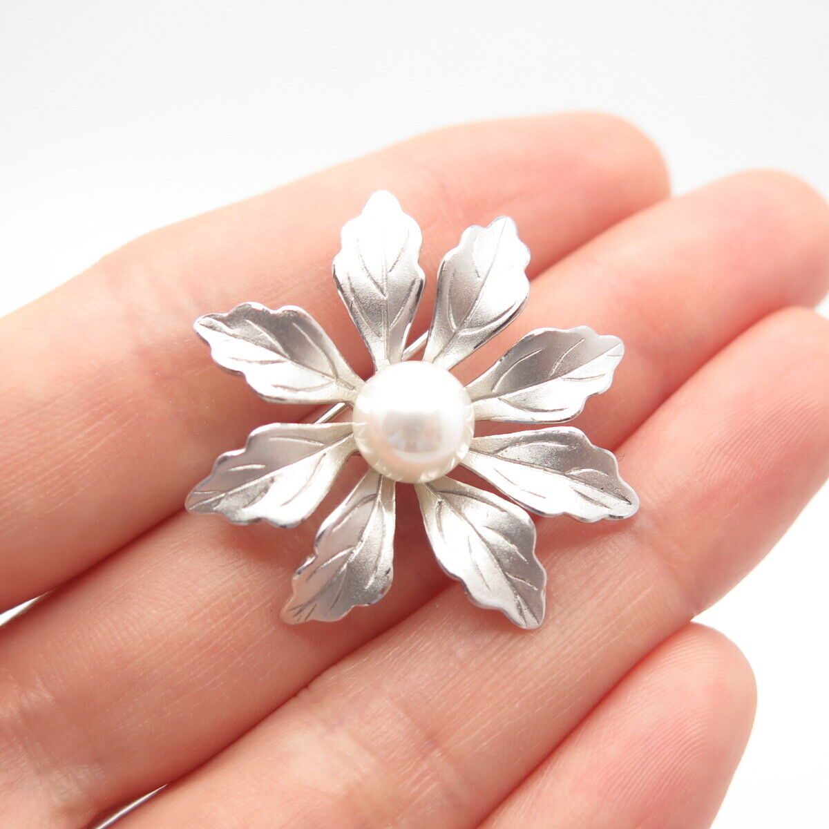 925 Sterling Silver Vintage Real Pearl Floral Pin Brooch