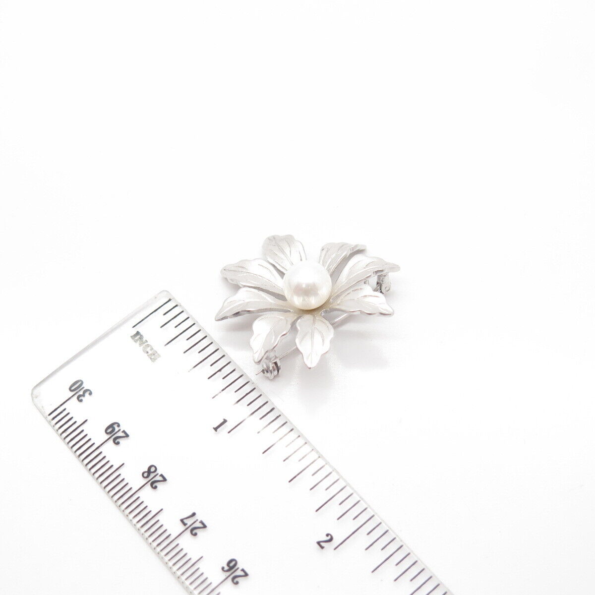 925 Sterling Silver Vintage Real Pearl Floral Pin Brooch