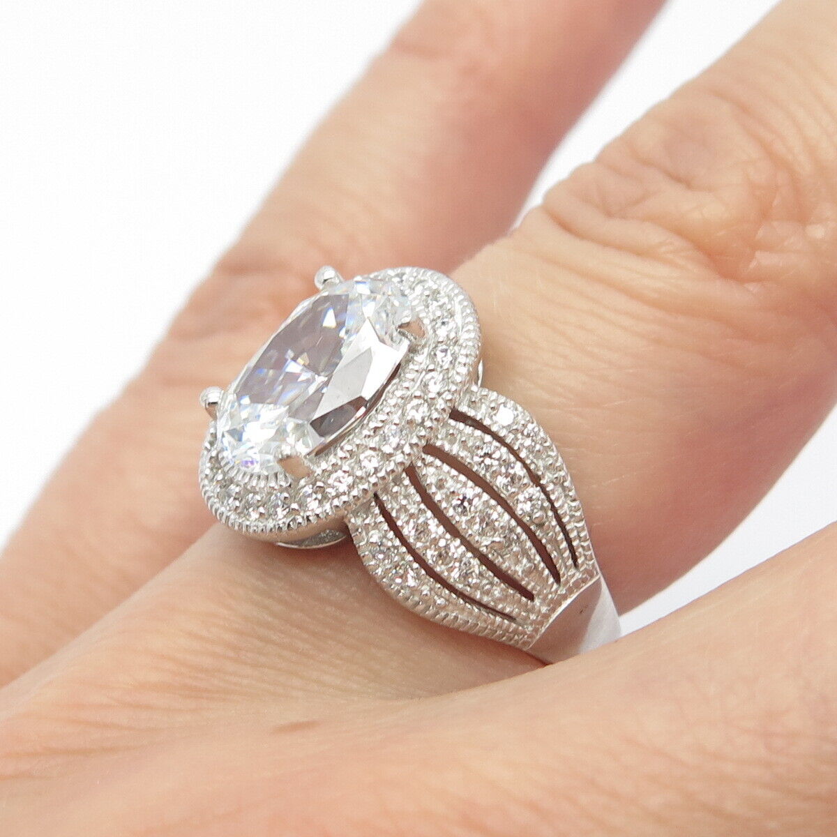 925 Sterling Silver Pave C Z Ring Size 5.25