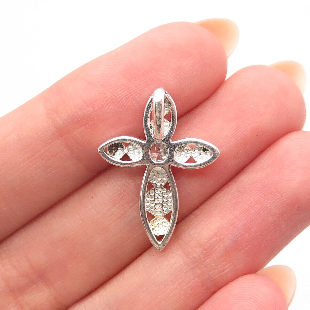 925 Sterling Silver Round-Cut C Z Cross Pendant