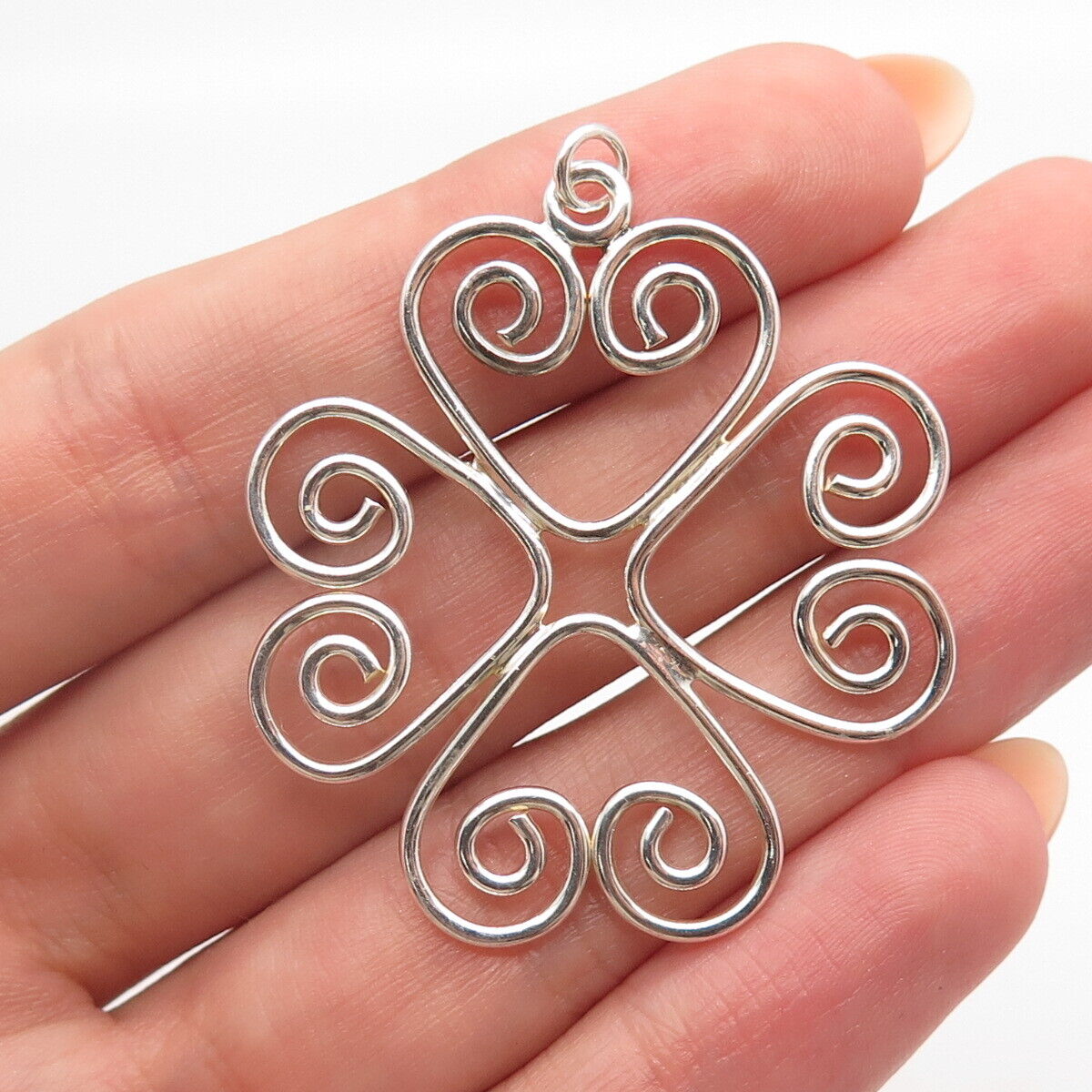 925 Sterling Silver Vintage Ornate Swirl Pendant