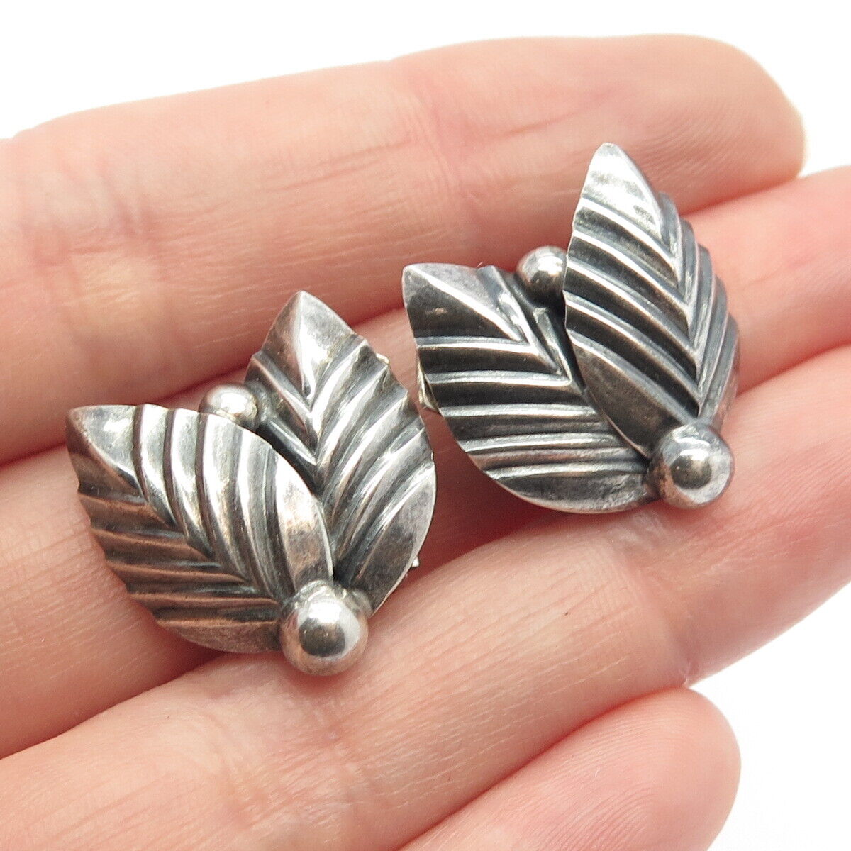 925S Sterling Silver Vintage Denmark N.E. From Leaf Clip On Earrings