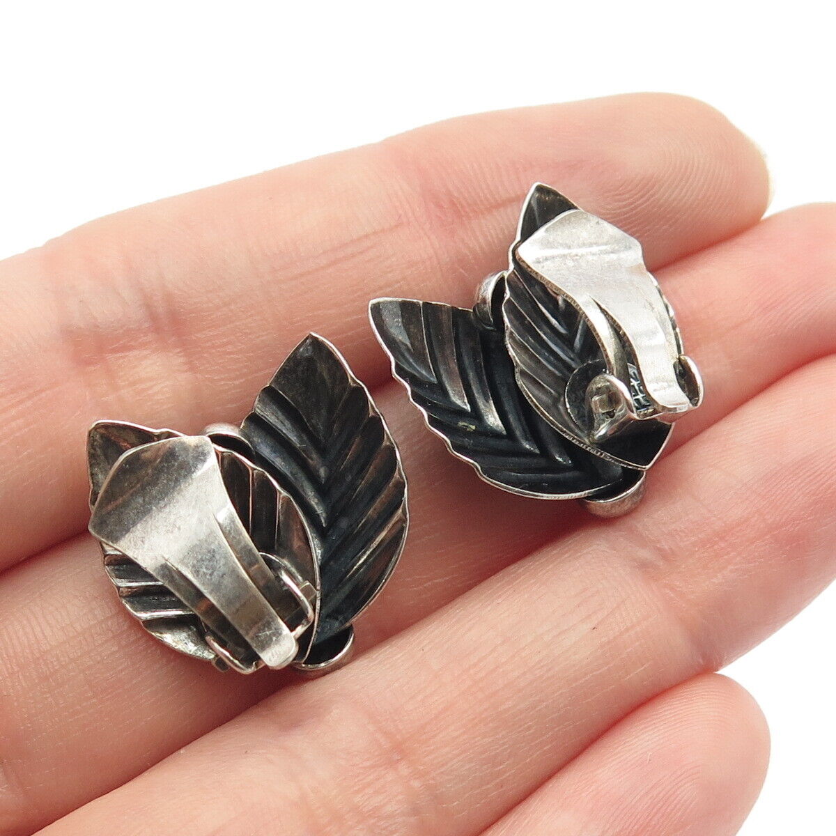 925S Sterling Silver Vintage Denmark N.E. From Leaf Clip On Earrings