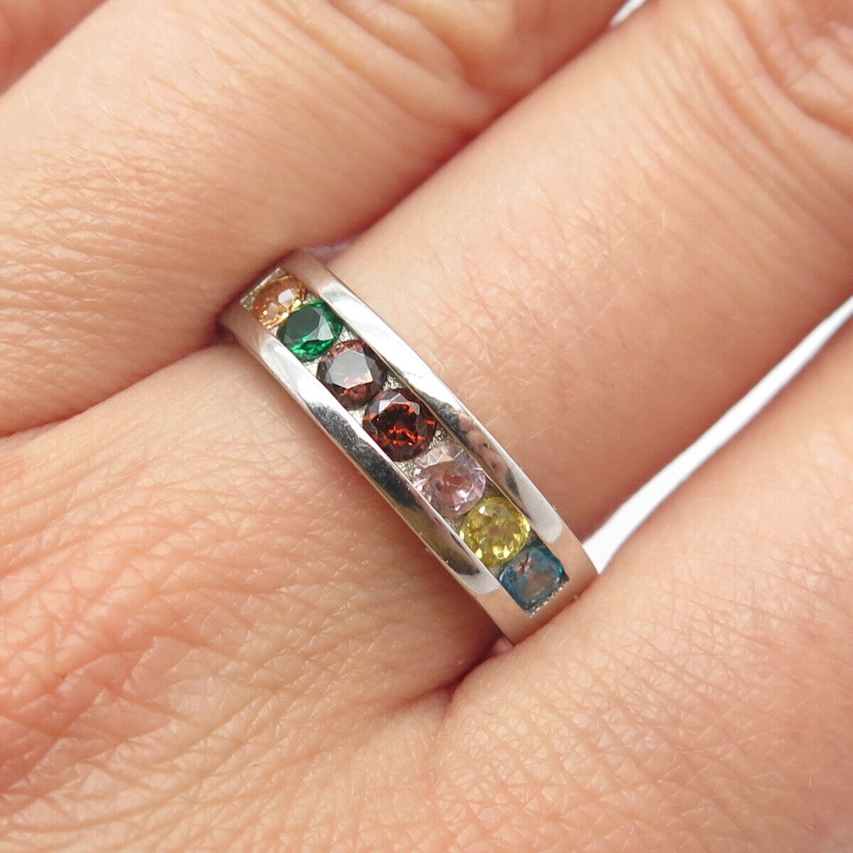 925 Sterling Silver Multi-Color C Z Band Ring Size 7.75