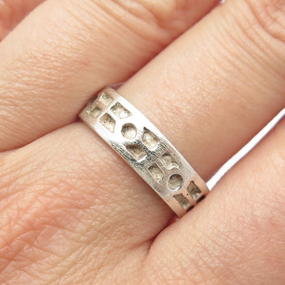 925 Sterling Silver Vintage Carved Tribal Band Ring Size 8.25