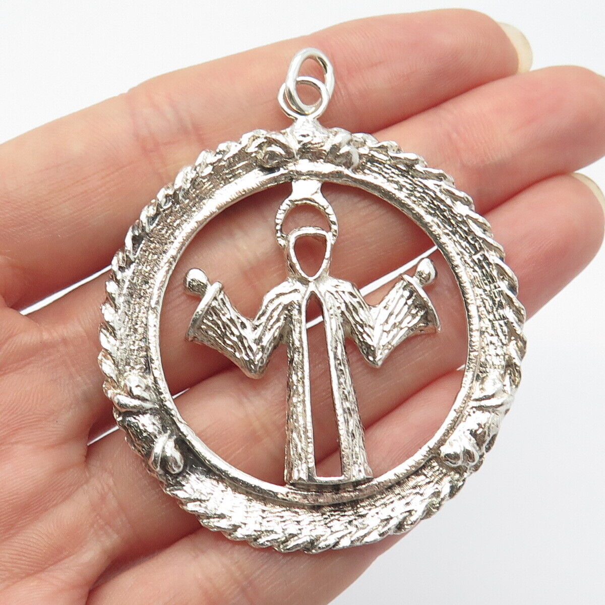 925 Sterling Silver Vintage Religious Theme Pendant