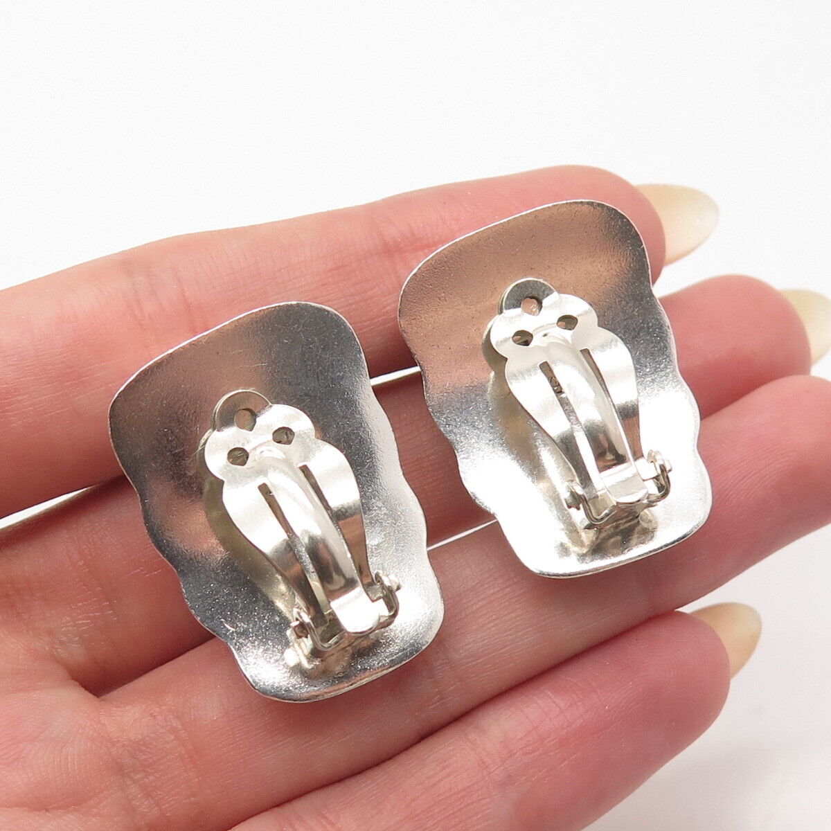 925 Sterling Silver Vintage Mexico Ribbed Clip On Earrings