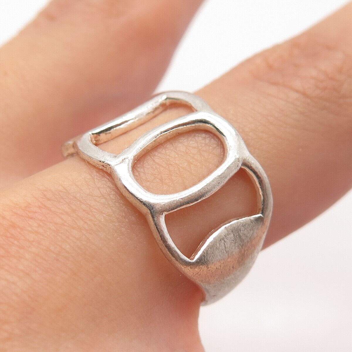 925 Sterling Silver Vintage Modernist Open Wide Ring Size 8.25