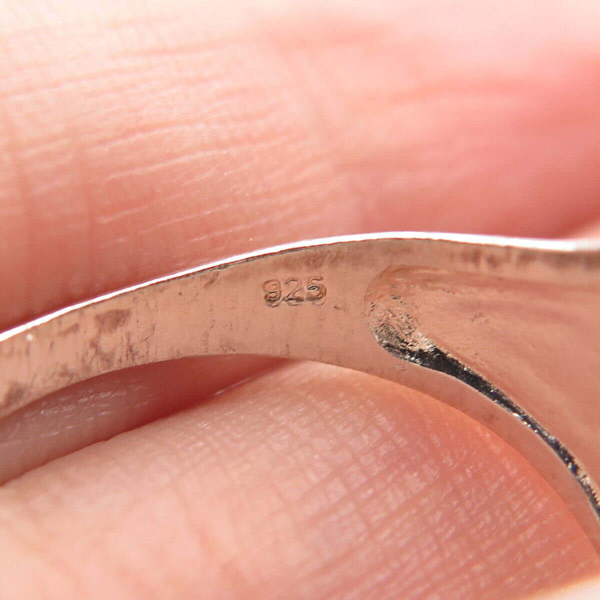 925 Sterling Silver Vintage Modernist Open Wide Ring Size 8.25