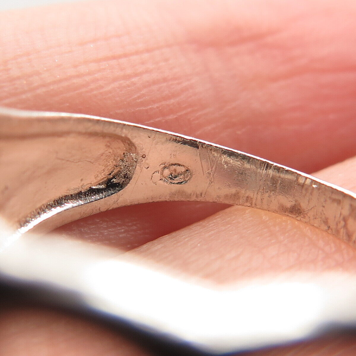 925 Sterling Silver Vintage Modernist Open Wide Ring Size 8.25